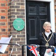 Stevenage Mayor Margaret Notely unveiled the new commemorative plaque at Springfield House
