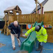 Volunteers from Love Letchworth helping with the clean up.